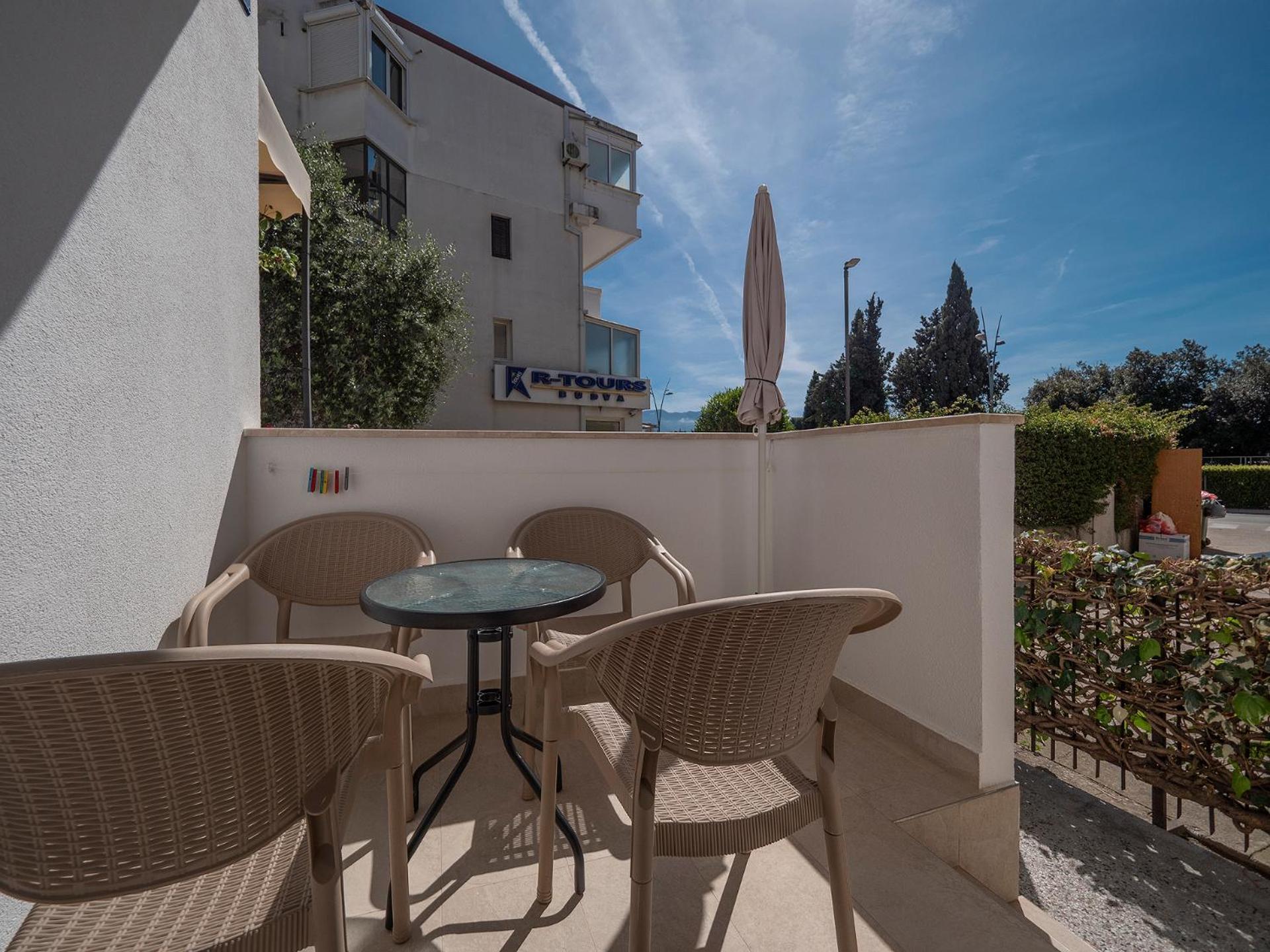 Guest house Mary Budva